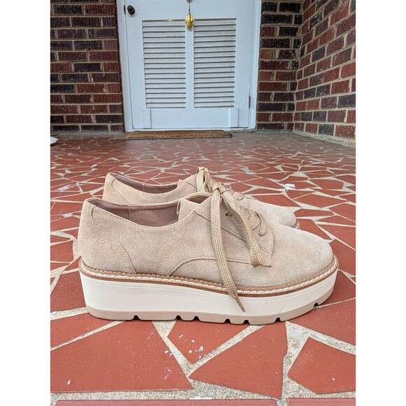 Chelsea & Violet 'IRENA' Platform Oxfords  -Beige Suede w/ Metallic Laces-Sz 7 - Picture 1 of 10